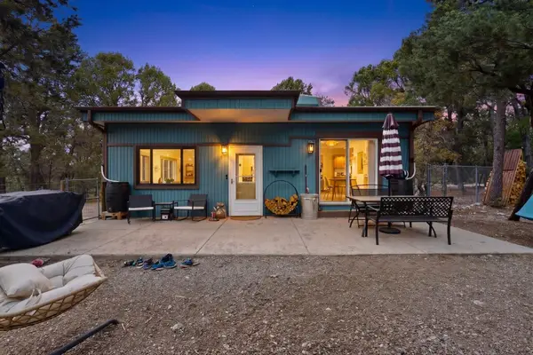 222 Raven Road, Tijeras, NM 87059