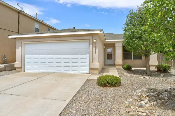 11209 Red Robin Road Sw, Albuquerque, NM 87121