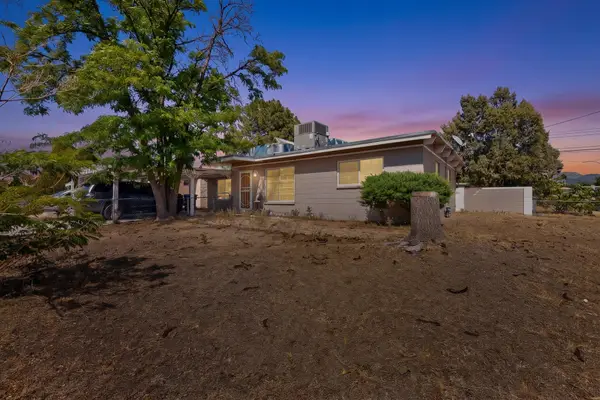 2700 Georgia Street Ne, Albuquerque, NM 87110