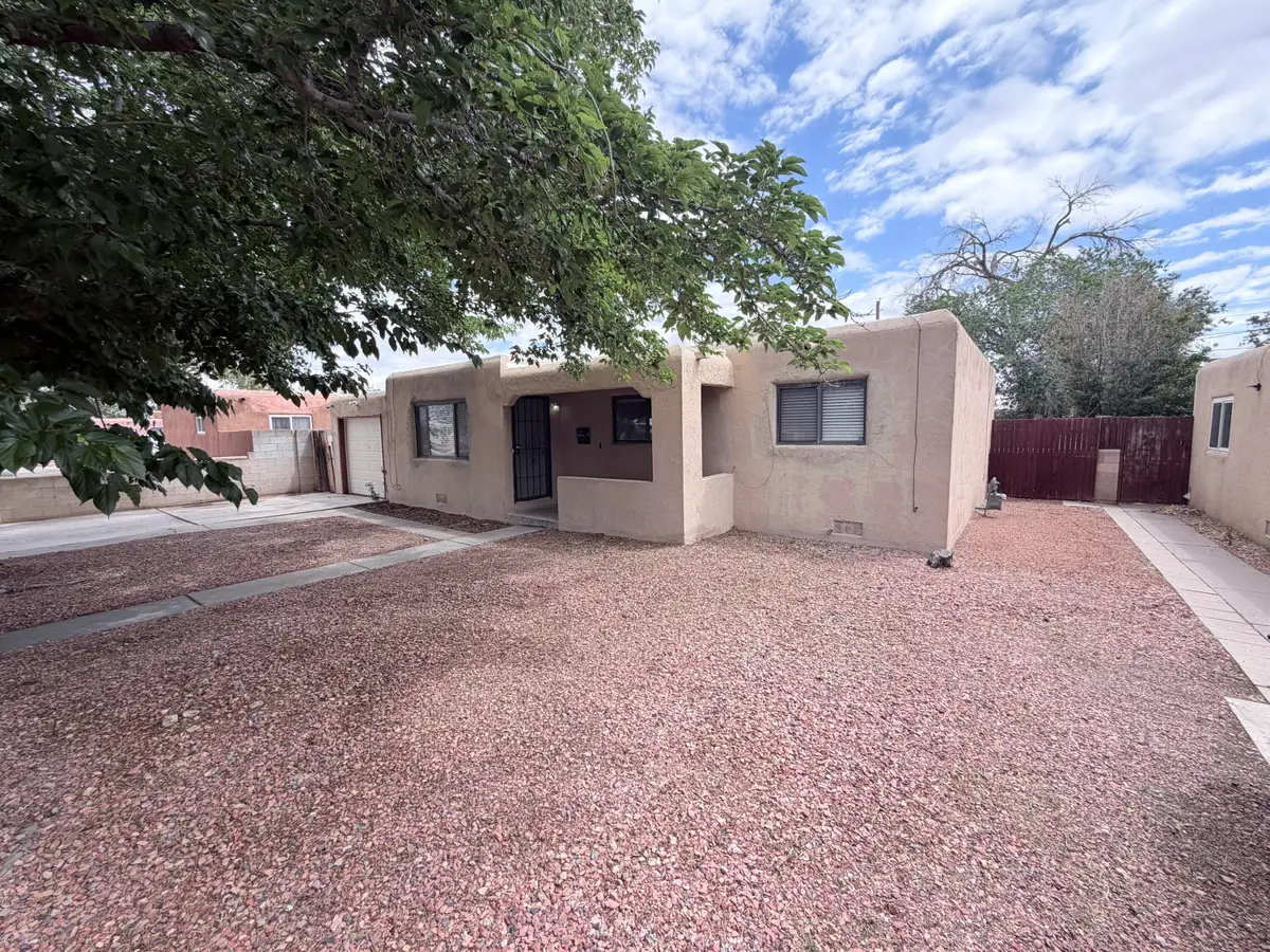 1004 California Street Se, Albuquerque, NM 87108 - #1