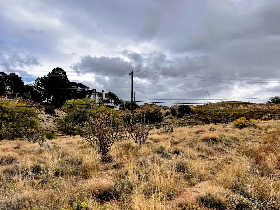 Hidden Valley / Lamp Post, Albuquerque, NM 87123 - #2