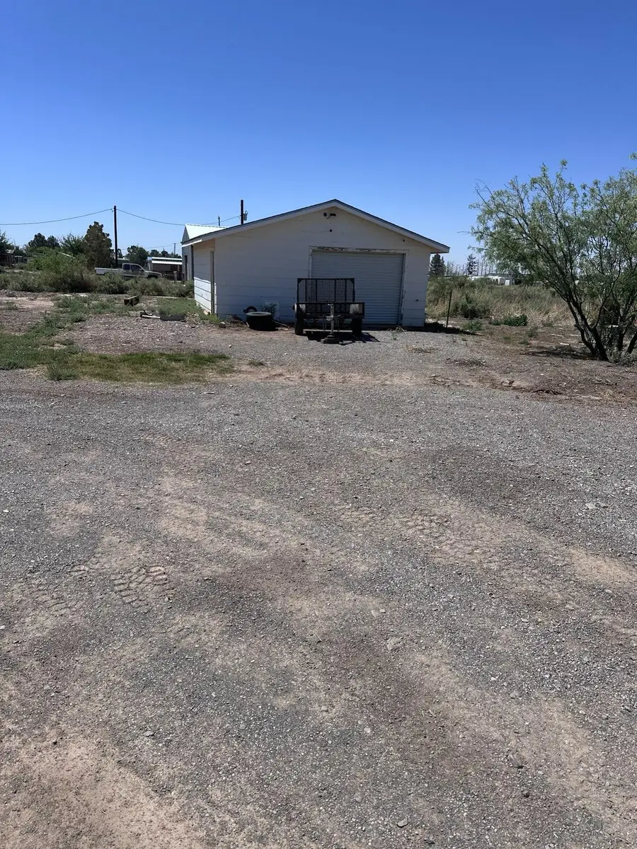 27 Becky Avenue, Alamogordo, NM 88310 - #3