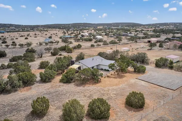 11 Woods End Road, Edgewood, NM 87015