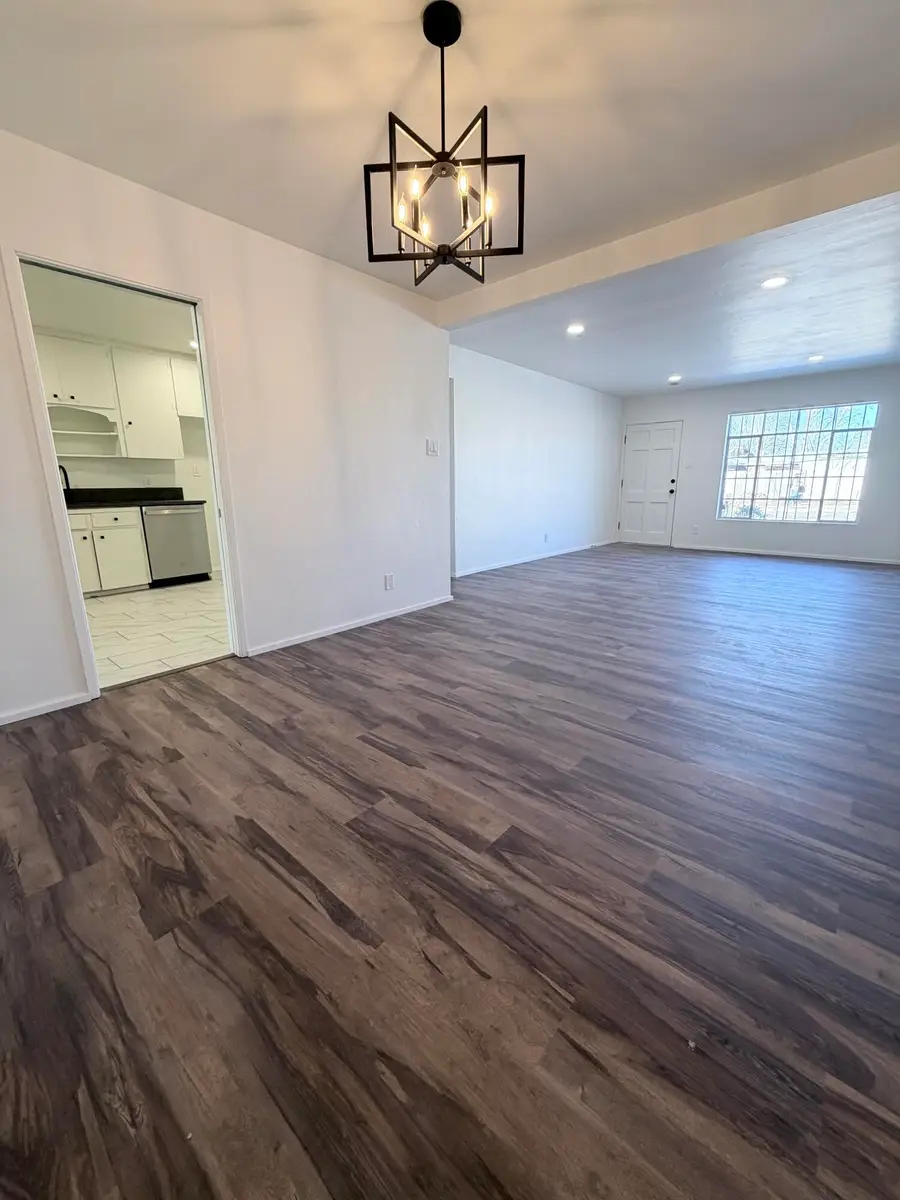 8906 Lexington Avenue Ne, Albuquerque, NM 87112 - #3