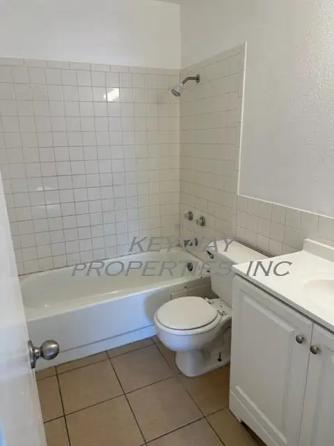 1200 Edith Boulevard Se, Albuquerque, NM 87102 - #2