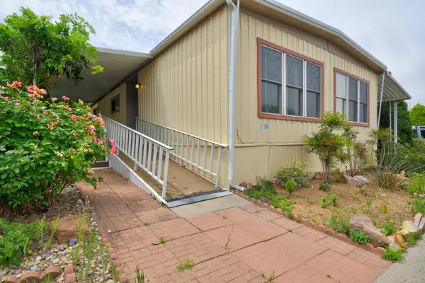 7112 Pan American East Ne #136, Albuquerque, NM 87109