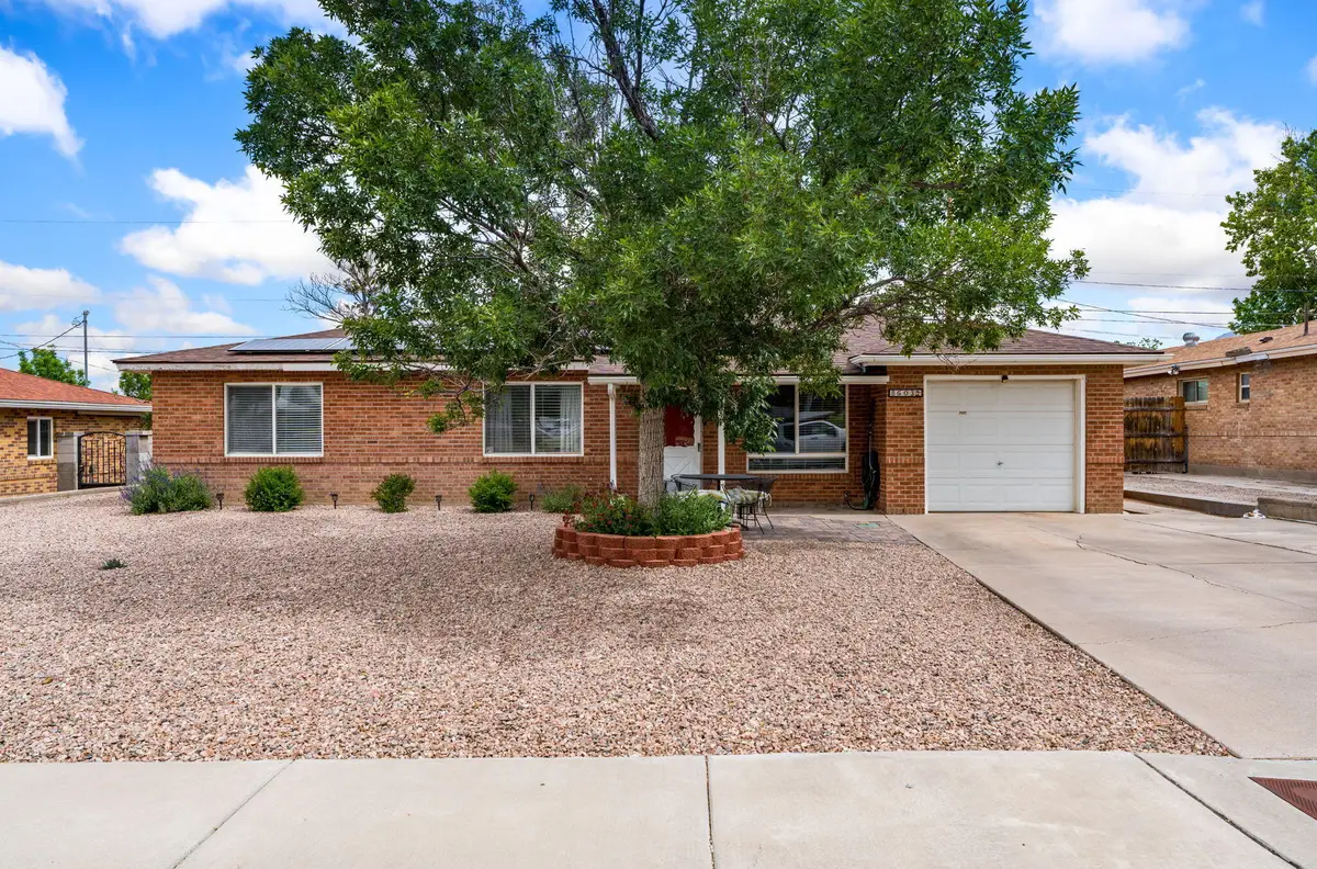 8603 Los Arboles Avenue Ne, Albuquerque, NM 87112 - #1