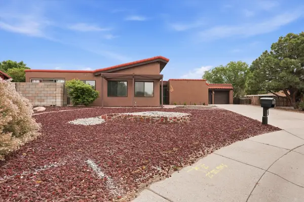 2100 Kirby Street Ne, Albuquerque, NM 87112