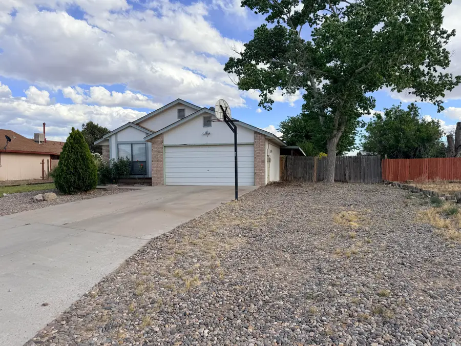 4 Owens Drive, Los Lunas, NM 87031 - #2