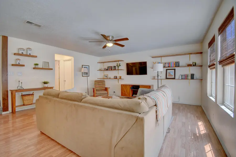 7712 Tanbark Court Nw, Albuquerque, NM 87120 - #3