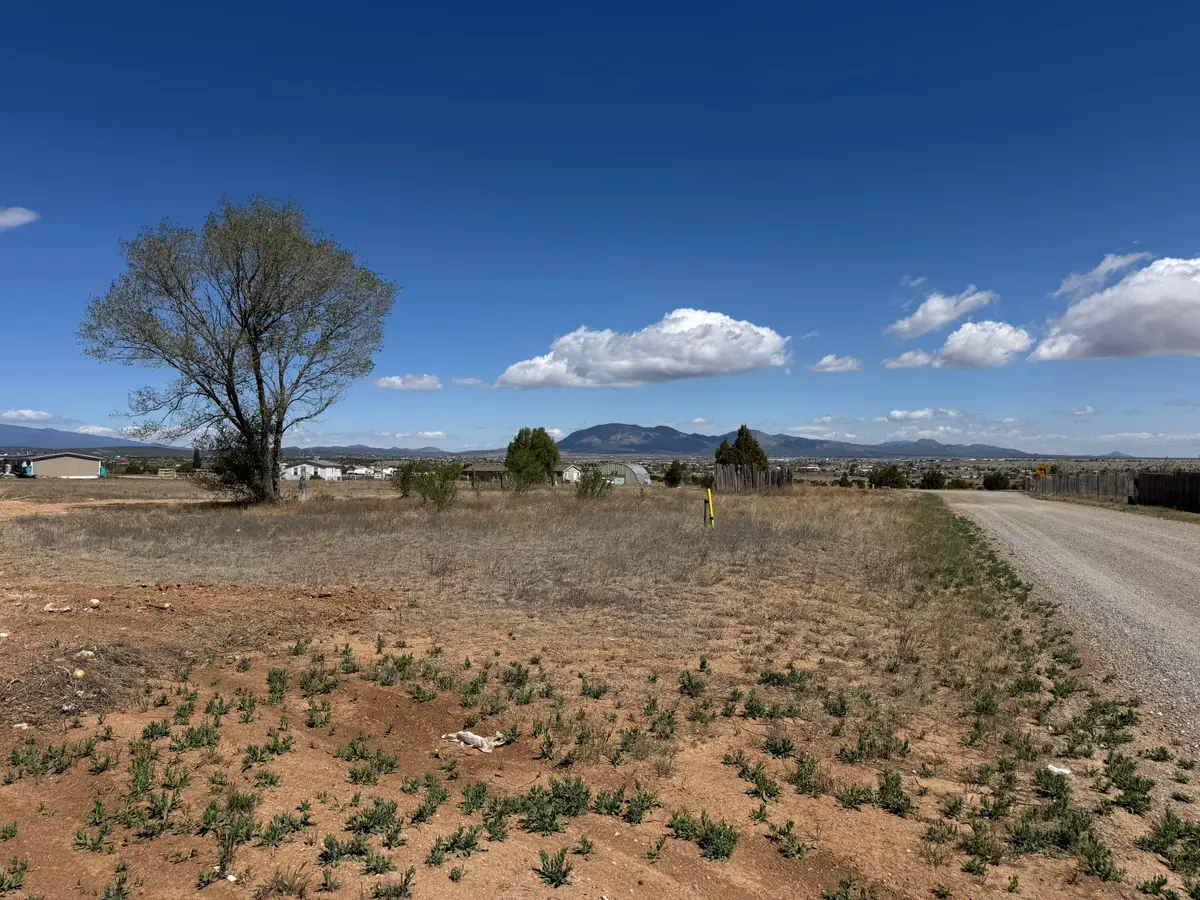 54 Range Road, Edgewood, NM 87015 - #1
