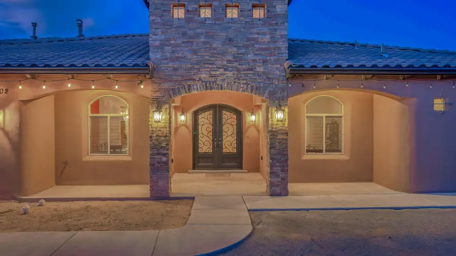 1202 Gabaldon Road Nw, Albuquerque, NM 87104 - #2