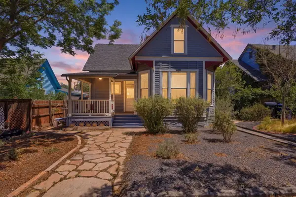 420 Edith Boulevard Se, Albuquerque, NM 87102