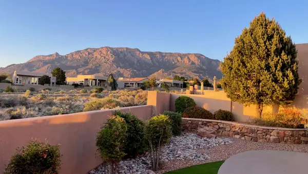 6315 Calla Lily Circle Ne, Albuquerque, NM 87111