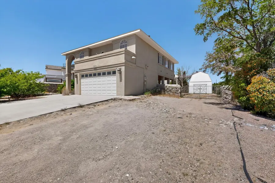 2813 Mesa Road Se, Rio Rancho, NM 87124 - #2