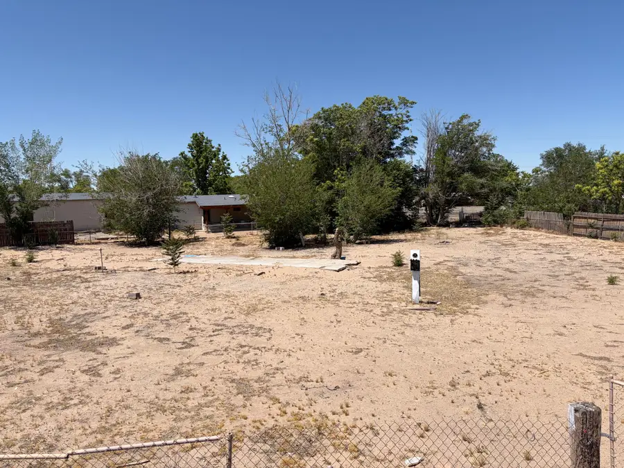 3025 Kirsten Road Sw, Albuquerque, NM 87121 - #2