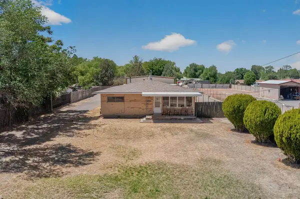 8911 9th Street Nw, Albuquerque, NM 87114