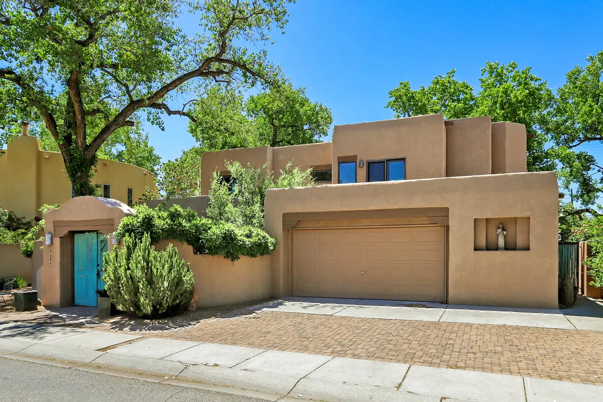 3004 Calle De Alamo Nw, Albuquerque, NM 87104 - #1