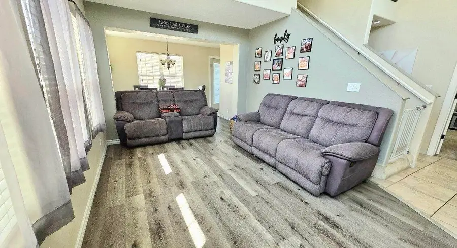 1139 Avenida Las Vistas Nw, Los Lunas, NM 87031 - #3