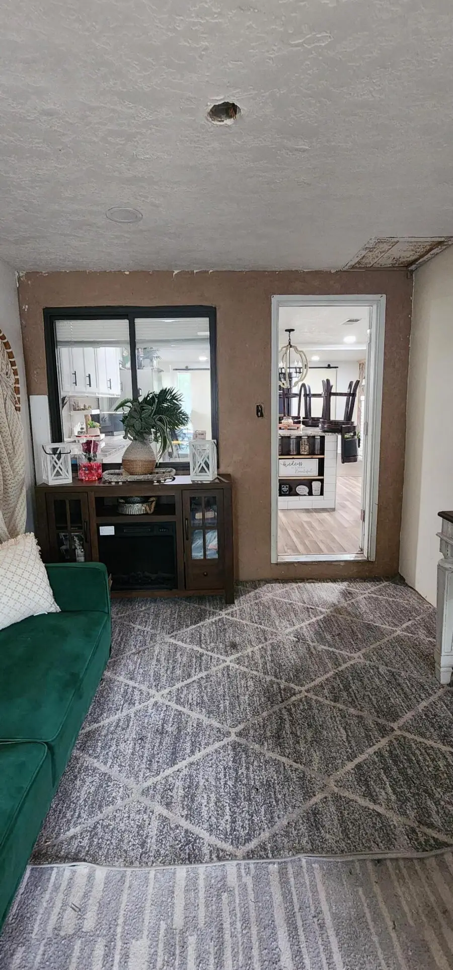 1903 Sanford Avenue Sw, Albuquerque, NM 87105 - #2