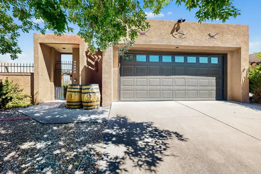 10433 Camino Del Oso Ne, Albuquerque, NM 87111 - #2