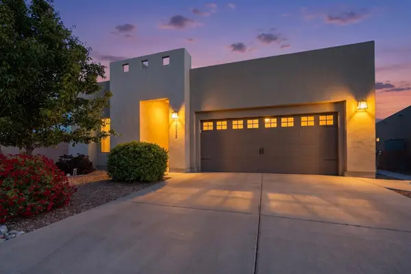 10932 Topacio Street Nw, Albuquerque, NM 87114
