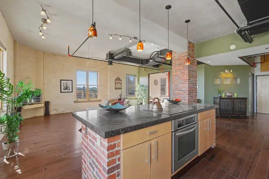 219 Central Avenue Nw #APT 504, Albuquerque, NM 87102 - #3