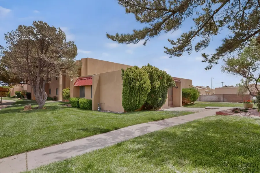 905 Country Club Drive Se #APT F, Rio Rancho, NM 87124 - #3