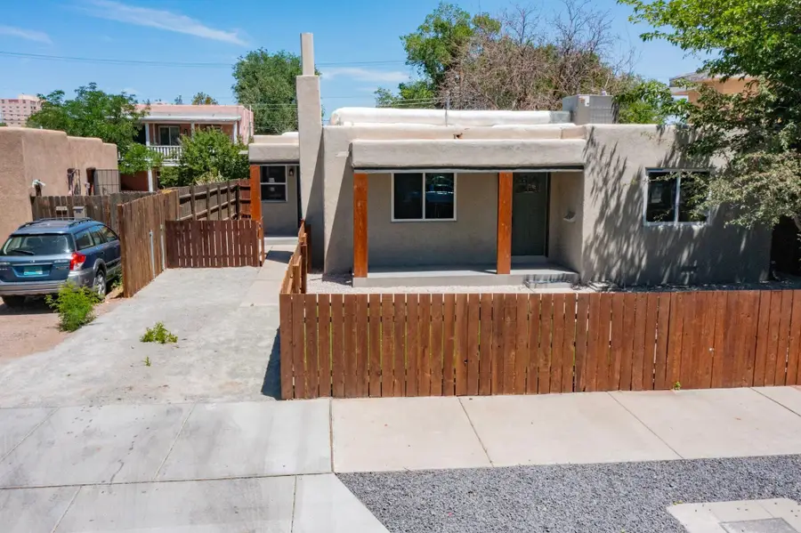 1109 Coal Avenue Sw, Albuquerque, NM 87102 - #3