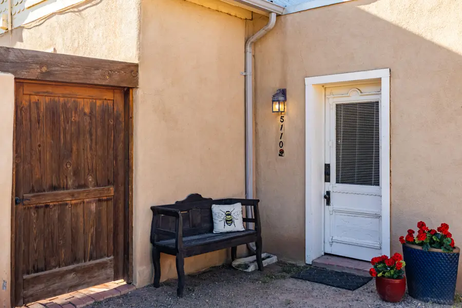5110 Guadalupe Trail Nw, Albuquerque, NM 87107 - #3