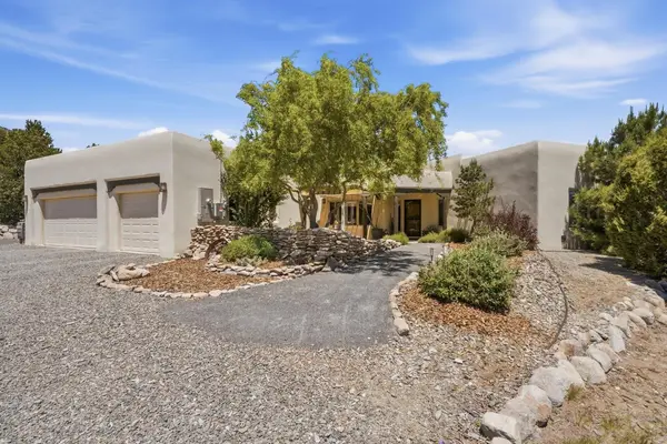 3 Vida Del Agua, Edgewood, NM 87015