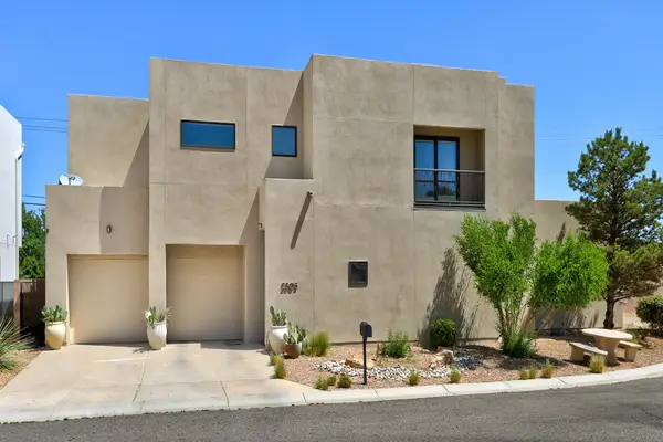 2305 Mananitas Lane Nw, Albuquerque, NM 87104