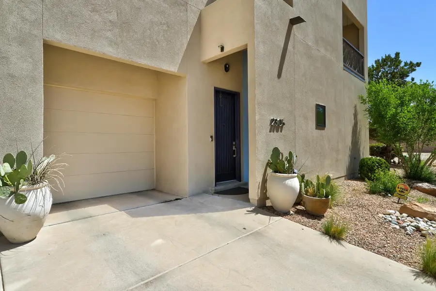 2305 Mananitas Lane Nw, Albuquerque, NM 87104 - #2