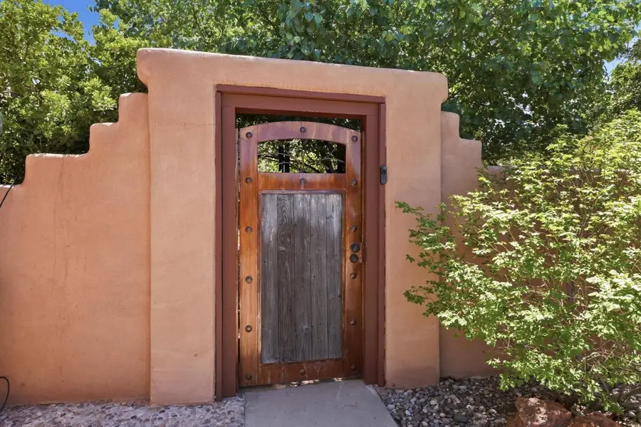 5902 Azuelo Avenue Nw, Albuquerque, NM 87120 - #2