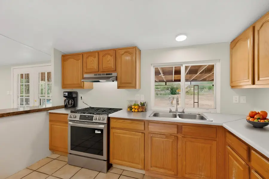 5801 Evans Road Sw, Albuquerque, NM 87105 - #3