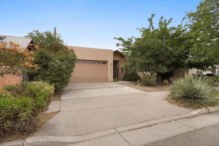 1429 7th Street Nw, Albuquerque, NM 87102 - #3