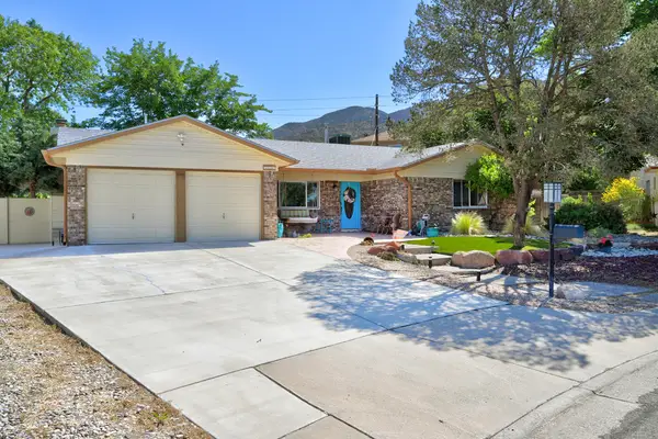 12249 Victoria Falls Drive Ne, Albuquerque, NM 87111