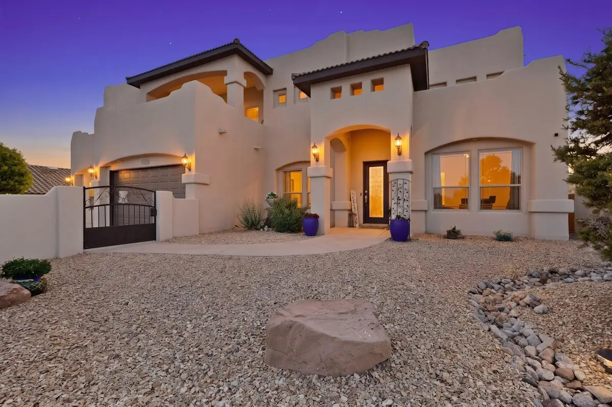 617 Monterrey Road Ne, Rio Rancho, NM 87144 - #1