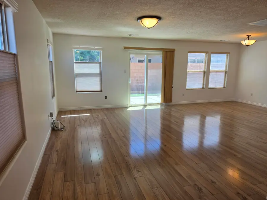 10801 Fort Point Lane Ne, Albuquerque, NM 87123 - #3