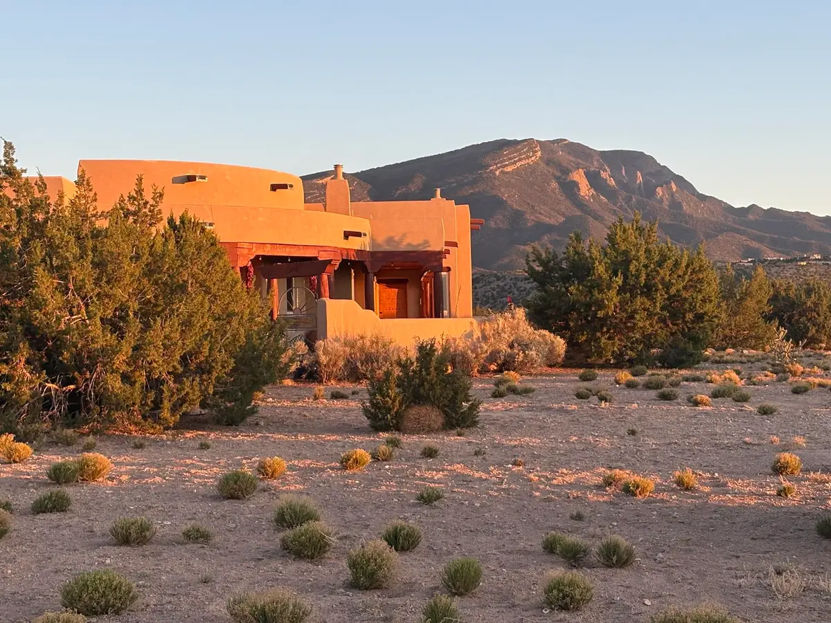 300 Camino De Las Huertas, Placitas, NM 87043 - #1