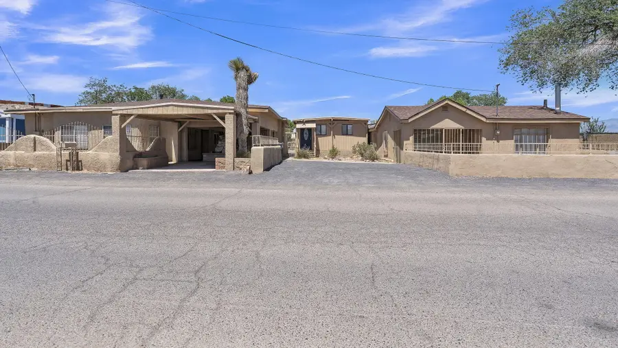 3102 Rosendo Garcia Road Sw, Albuquerque, NM 87105 - #3