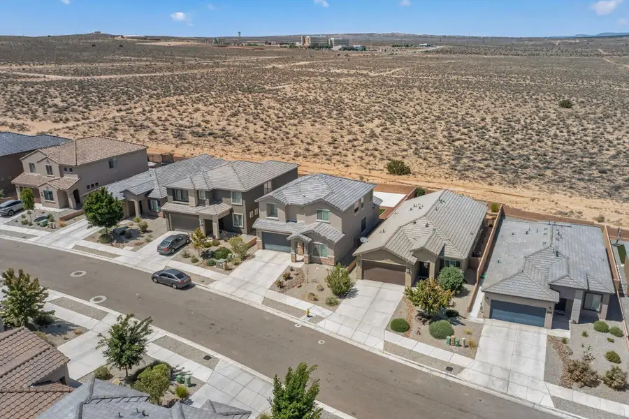 3058 Shannon Lane Ne, Rio Rancho, NM 87144 - #3