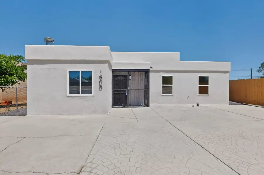 1905 Indian School Road Nw, Albuquerque, NM 87104 - #2