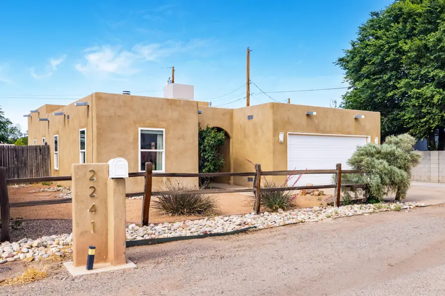 2241 Bartolo Avenue Sw, Albuquerque, NM 87105 - #2