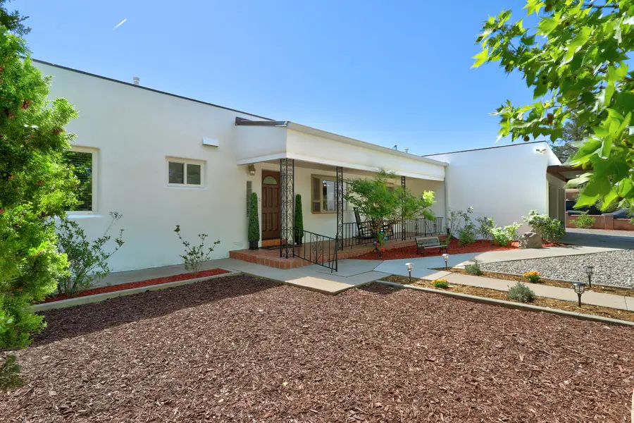 3560 Luke Circle Nw, Albuquerque, NM 87107 - #2