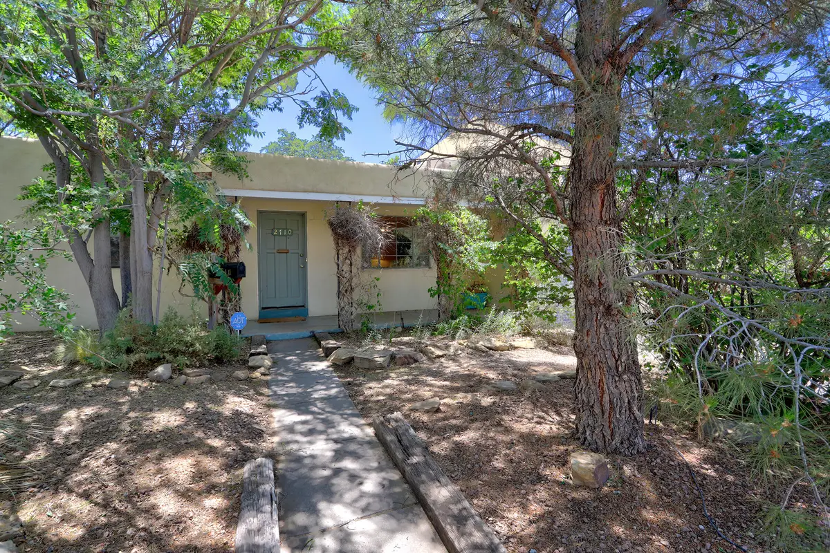 2710 Hyder Avenue Se, Albuquerque, NM 87106 - #1