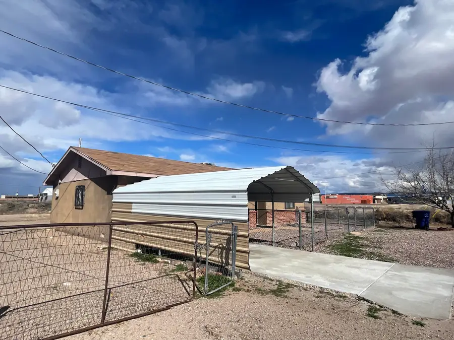 107 Neal Avenue, Socorro, NM 87801 - #3