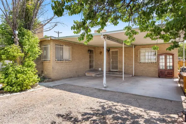 408 Pennsylvania Street Ne, Albuquerque, NM 87108