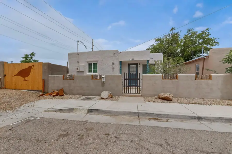 1525 Summer Avenue Nw, Albuquerque, NM 87104 - #2