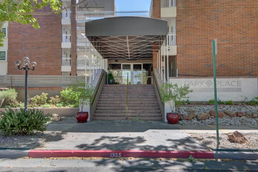 1325 Park Avenue Sw #207, Albuquerque, NM 87102 - #3